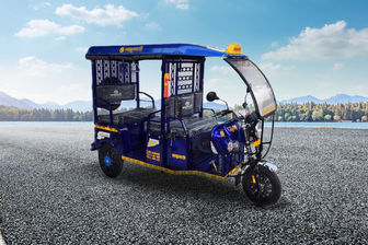 Bahubali E-Rickshaw Plus